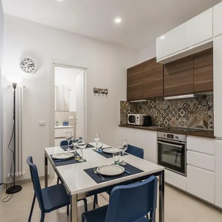 The Rent - Two-bedroom Close To San Pietro Apartment Rome
