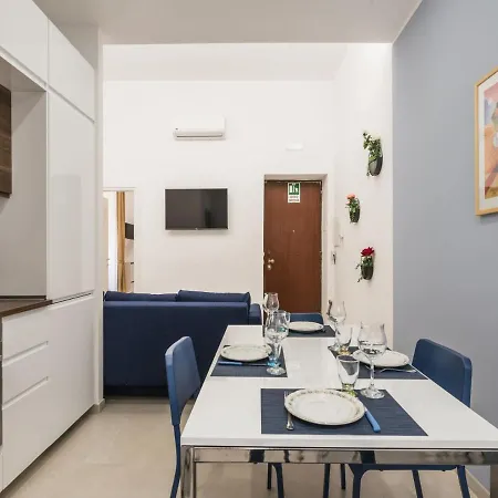 The Rent - Two-bedroom Close To San Pietro *